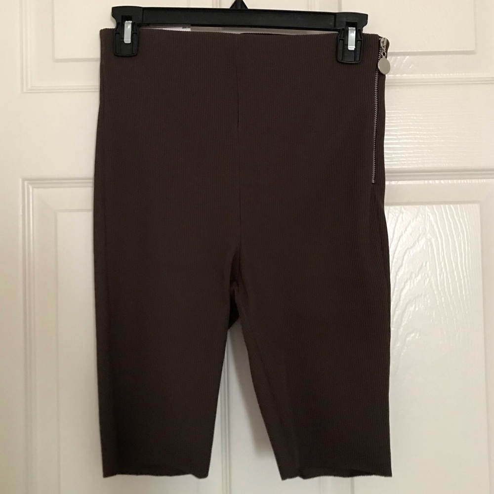Zara ribbed knit biker short leggings- NWT